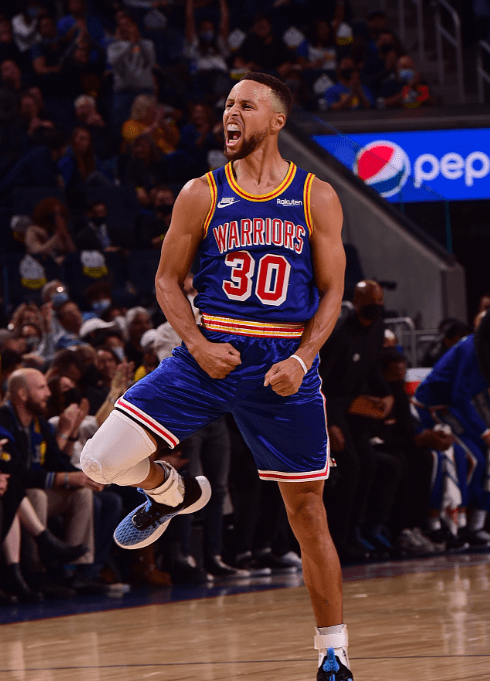 亚洲杯抽签揭晓，三强齐聚死亡之组（亚洲杯分组出炉，三大劲旅同落死亡之组）