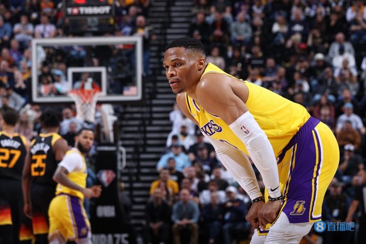 NBA球员数据统计：得分、篮板、助攻排行,（NBA球员数据榜：得分、篮板与助攻排名）