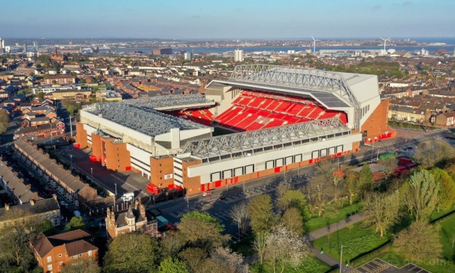 乒乓球混团世界杯｜混团赛制展现魅力：球员不放弃每一分，高比分大战层出不穷（乒乓球混团世界杯｜赛制魅力尽显：每分必争，高比分鏖战频现）