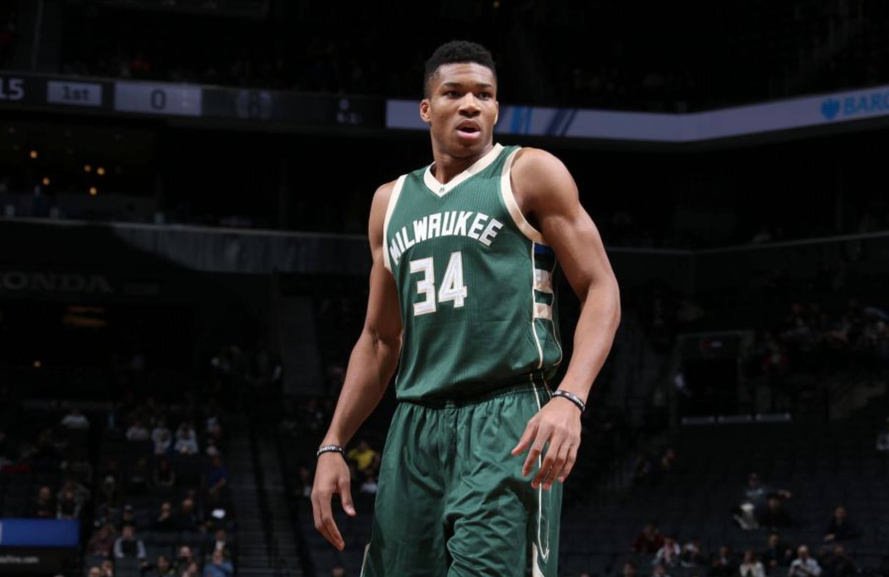 阿莱格里：我们还有整个赛季在面前，目标是重返欧冠赛场（阿莱格里：赛季还长，我们的目标是重返欧冠赛场）