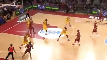 巴西上一次落位世界杯C组是2002年，近两届冠军都出自C组（巴西上次被分入世界杯C组还是2002年，最近两届冠军均出自C组）