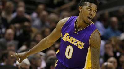 米兰客战拉齐奥：莱奥领衔，亚沙里、里奇、拉比奥出战（米兰客场对阵拉齐奥：莱奥挂帅，亚沙里、里奇、拉比奥披挂上阵）