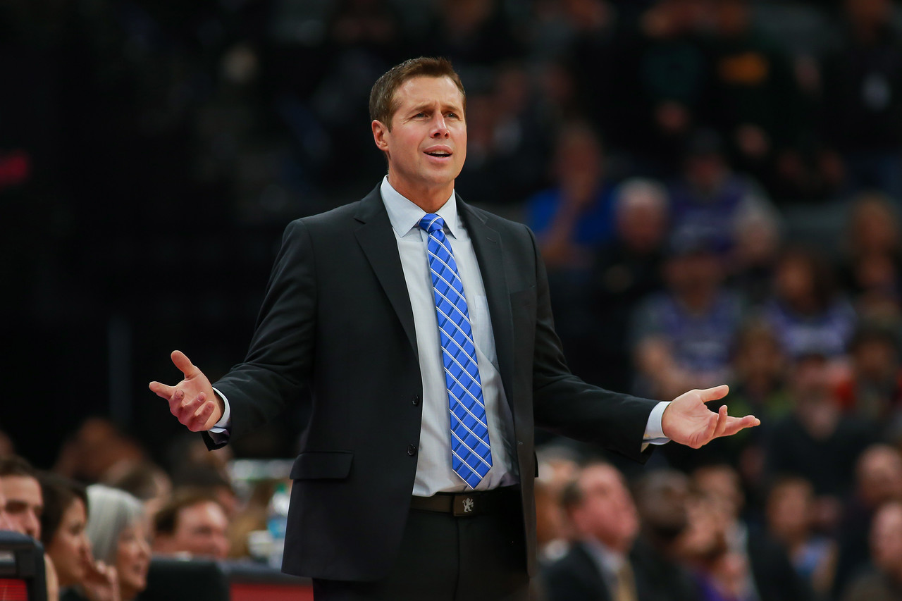 经纪人：蒂亚戈-席尔瓦不会离开弗鲁米嫩塞（经纪人称：蒂亚戈-席尔瓦将留在弗鲁米嫩塞）