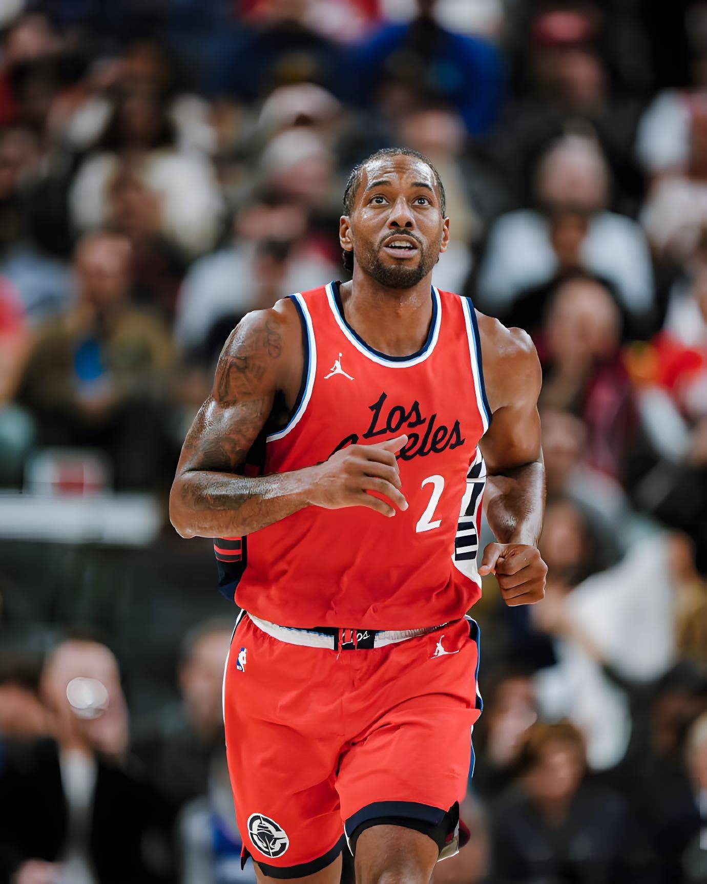 0-0到1-1！利物浦主场爆冷被绝平，切尔西输球后排名降至第四（从0-0到1-1：利物浦主场遭绝平，切尔西输球滑落至第4）